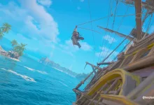 Edward Kenway swings from the Jackdaw by a rope above Caribbean waters in Assassin’s Creed Black Flag Resynced