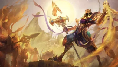 Azir wielding his staff in League of Legends splash art