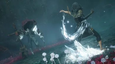 Characters battle amid glowing effects in Clair Obscur: Expedition 33