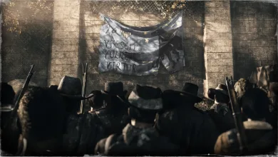 A crowd of hunters gathers beneath a weathered banner in Hunt: Showdown 1896