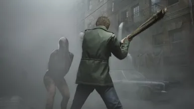James Sunderland walks through a foggy street while holding a wooden plank in Silent Hill 2 remake