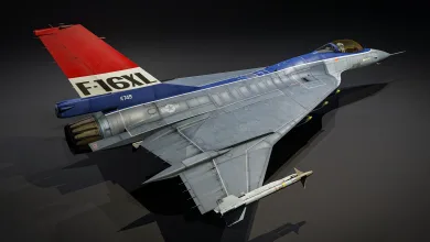 A War Thunder F-16XL fighter aircraft shown from above with its broad delta wing and underwing missile.