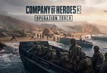 Allied soldiers in landing craft approach a North African beach in Company of Heroes 3: Operation Torch artwork.