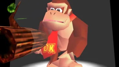 Donkey Kong aims a coconut gun in a scene from Donkey Kong 64: Recompiled.