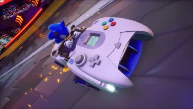 Sonic drives a white Dreamcast-controller-shaped vehicle on a neon-lit track in Sonic Racing: CrossWorlds.
