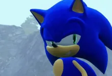 Close-up of Sonic the Hedgehog against a rocky landscape.