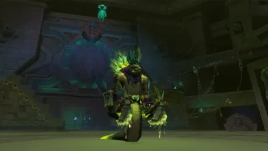 A green-scaled creature stands inside a dim stone dungeon in World of Warcraft.